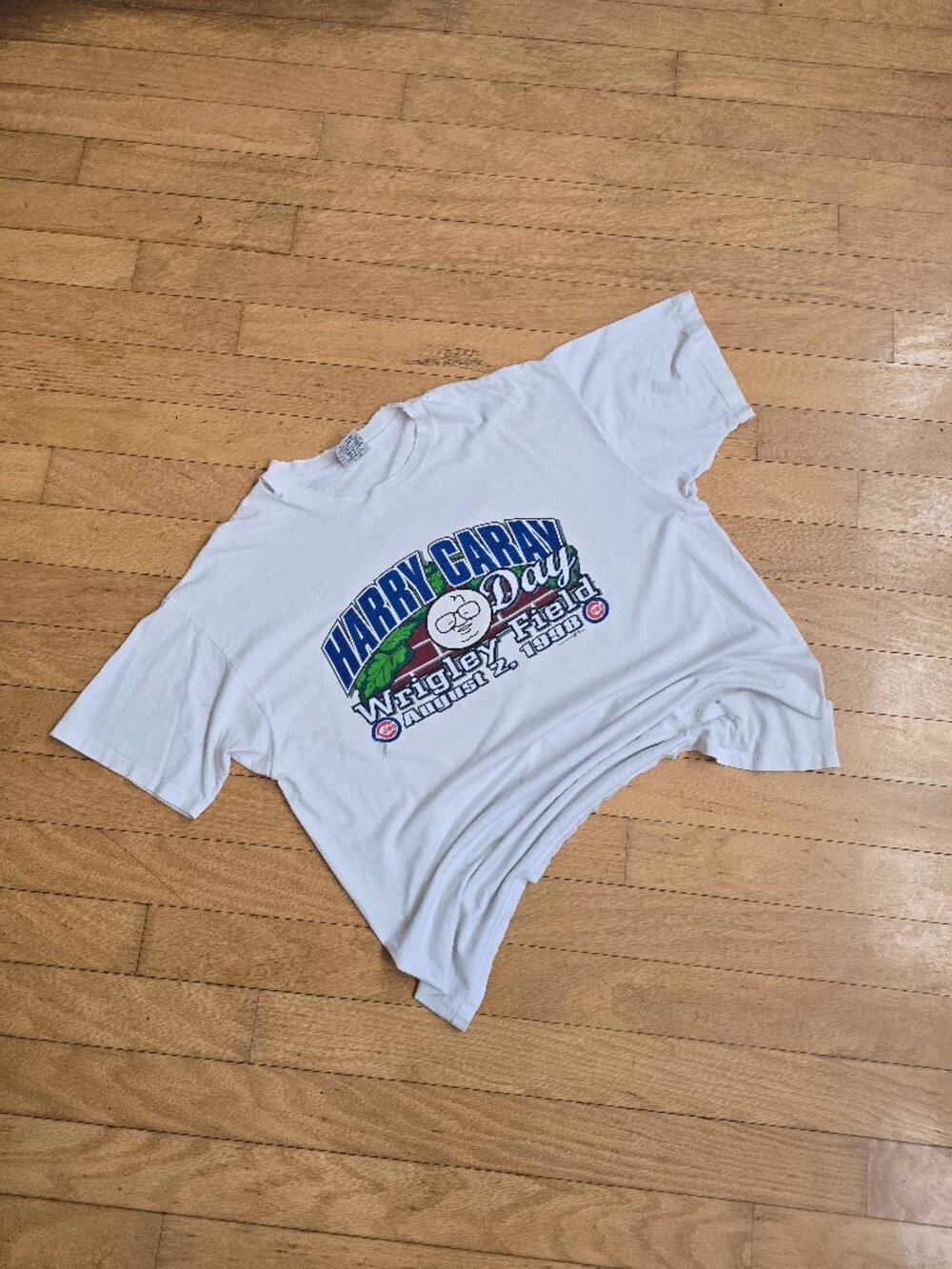 vintage 90s | Harry Caray Day thrashed Chicago Cubs white t-shirt | MENS 2XL